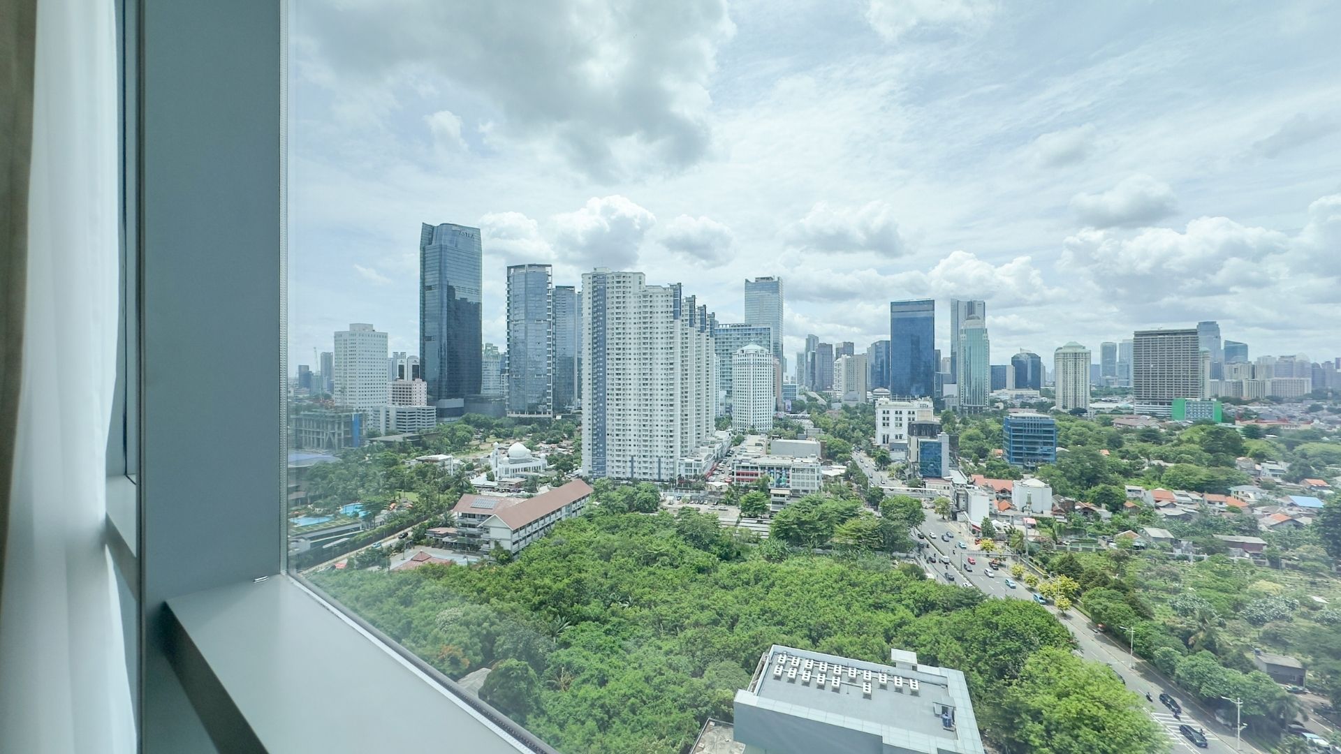 Casa Domaine-3BR-City View