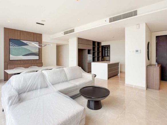 Casa Domaine-3BR-Cozy Living Room