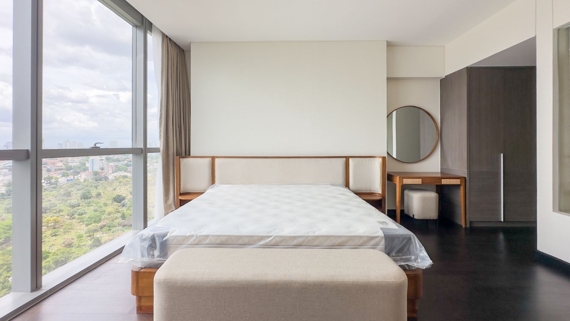 Casa Domaine-3BR-Fully Furnished Master Bedroom