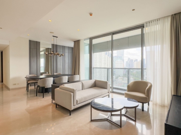 Casa Domaine-3BR-Living Room and Dining Room