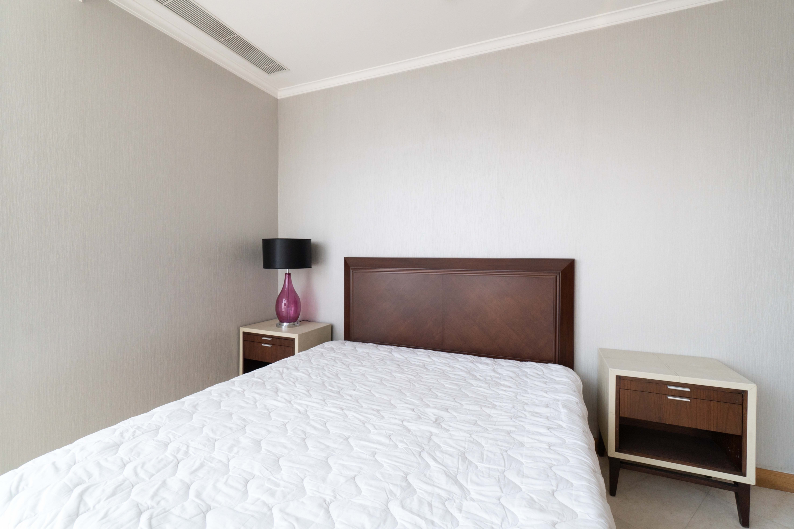 KEMPINSKI-2BR-BEDROOM CORNER