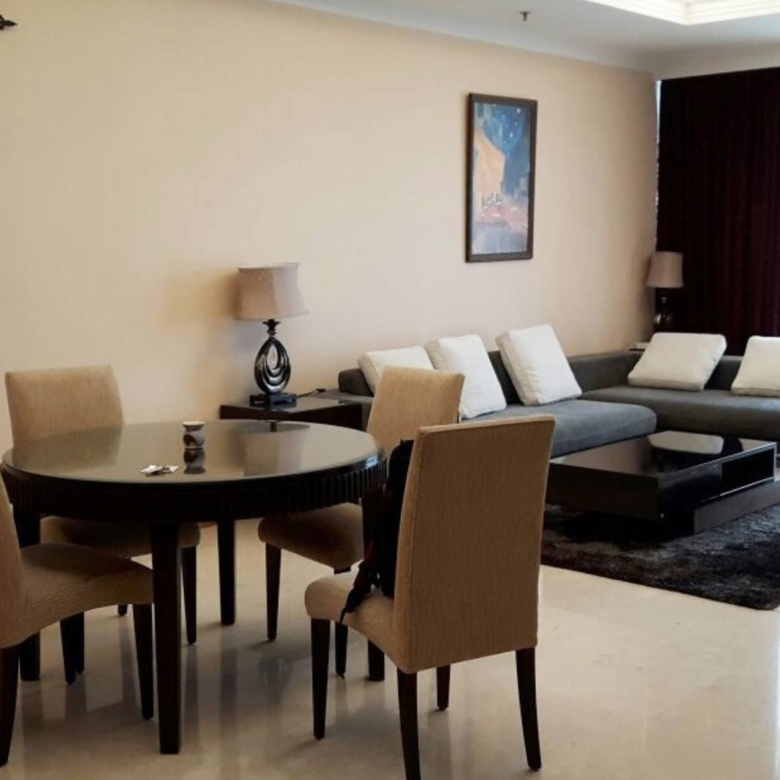 KEMPINSKI PRIVATE RESIDENCE-2BR-LIVING & DINING AREA
