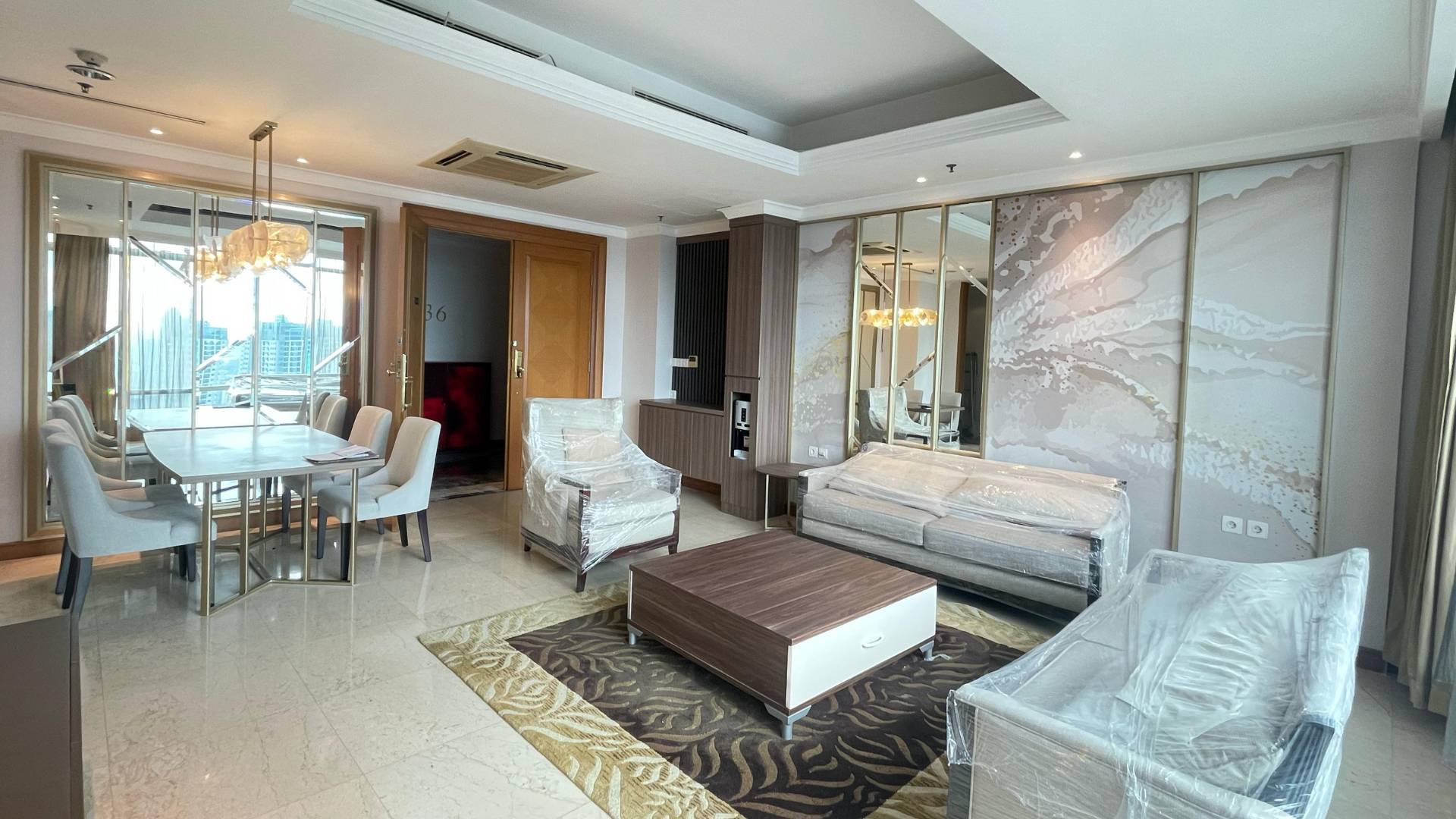 KEMPINSKI PRIVATE RESIDENCE-2BR-LIVING ROOM