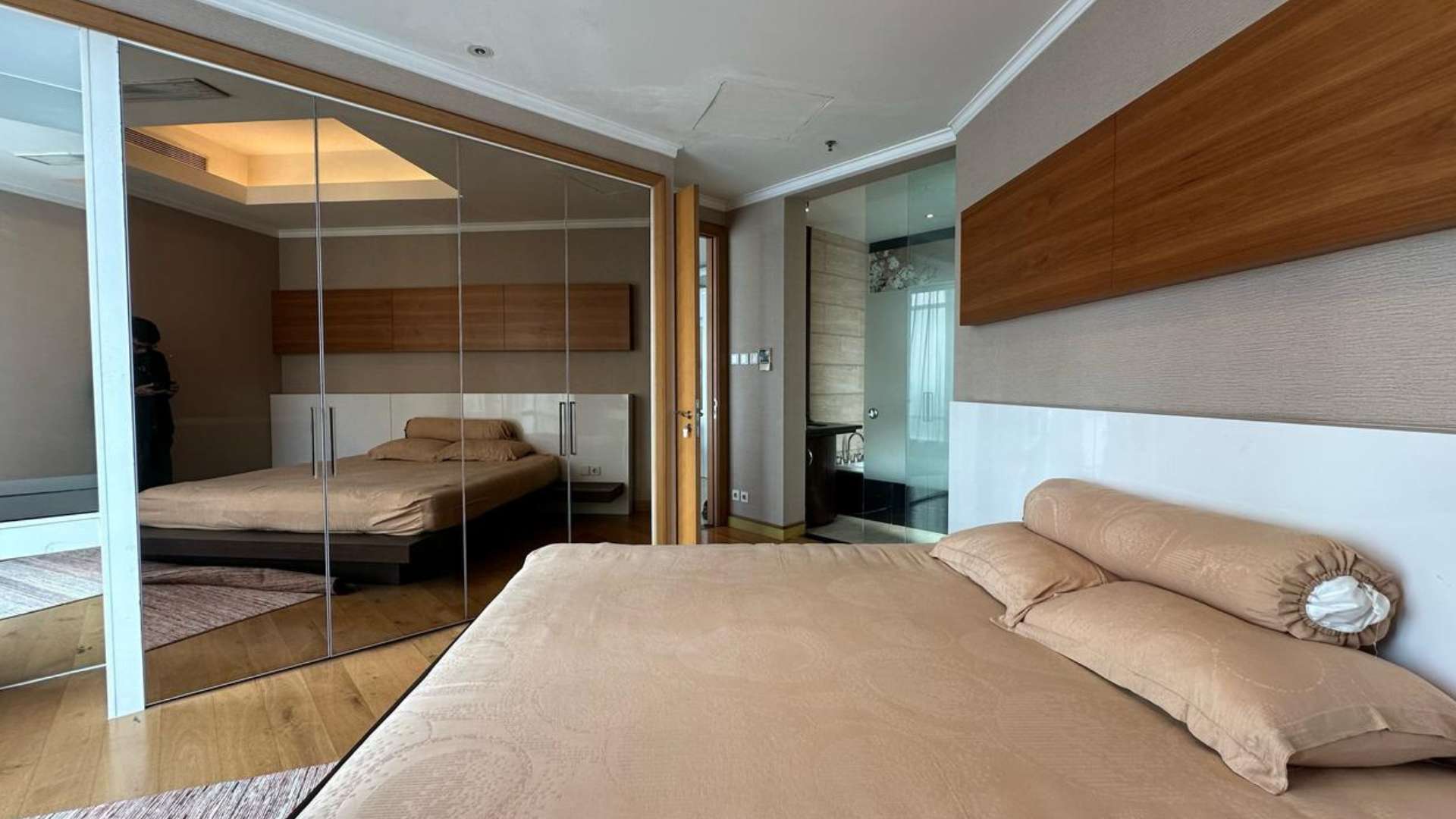 Kempinski Private Residence-2BR-Bedroom 2