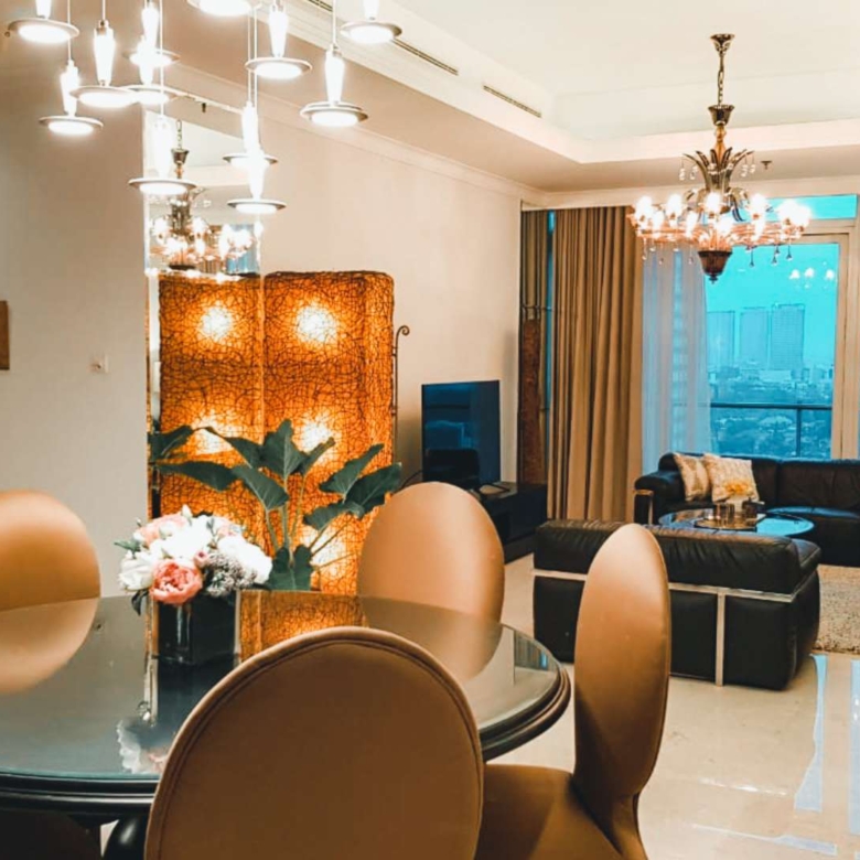 Kempinski Private Residence-2BR-Dining Area and Living room