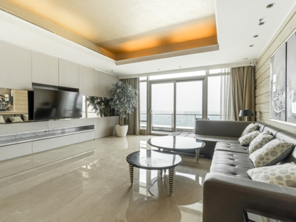 Kempinski Private Residence-4BR-Living room balcony