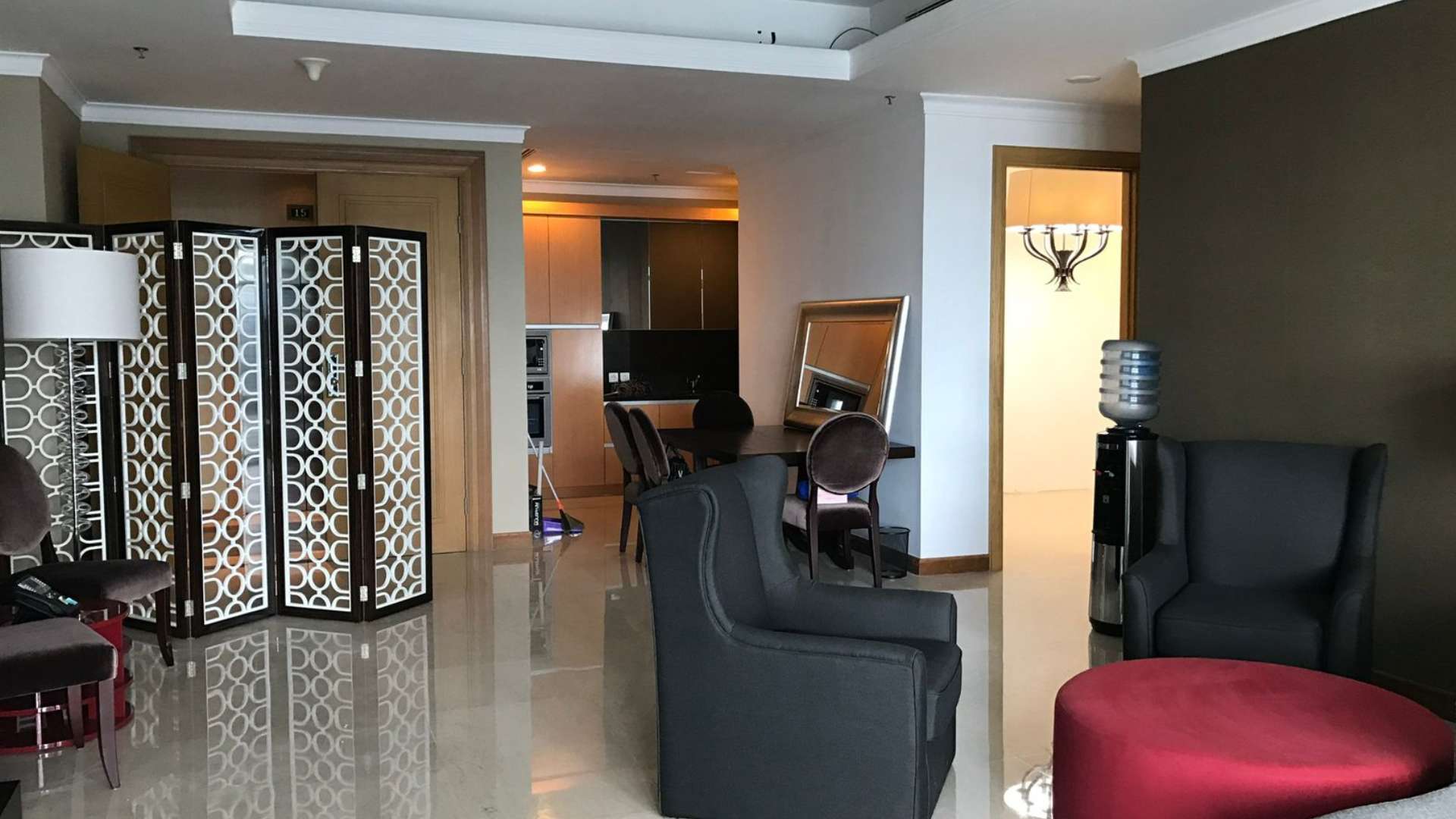 Kempinski Private Residence-3BR-Living room 2