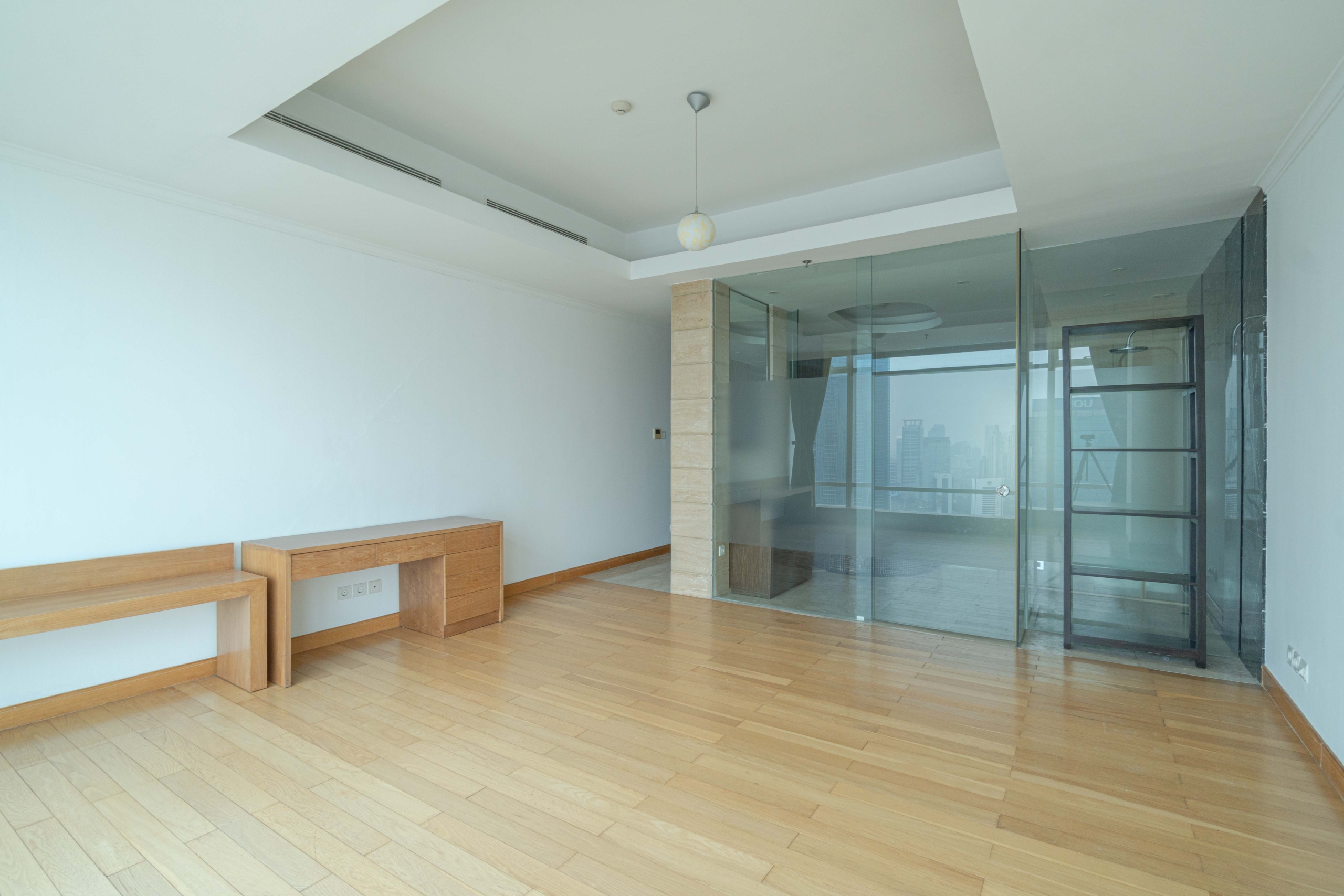 Kempinski Private Residence-4BR-Bathroom glass