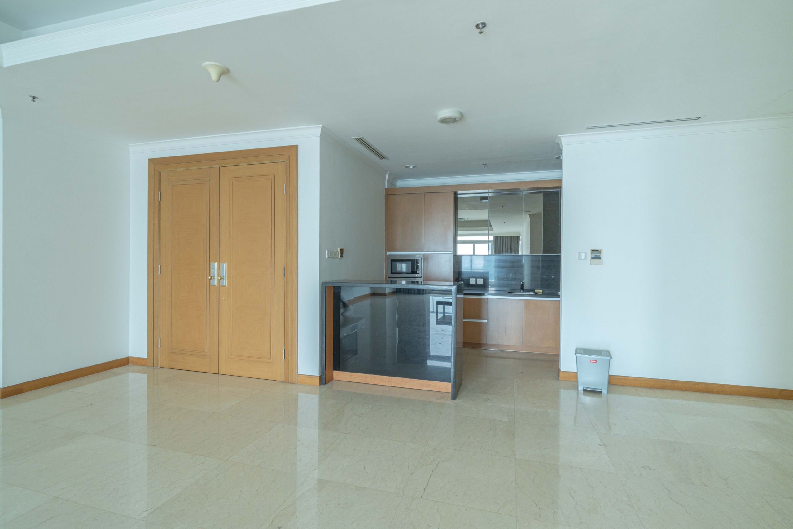 Kempinski Private Residence-4BR-Kitchen