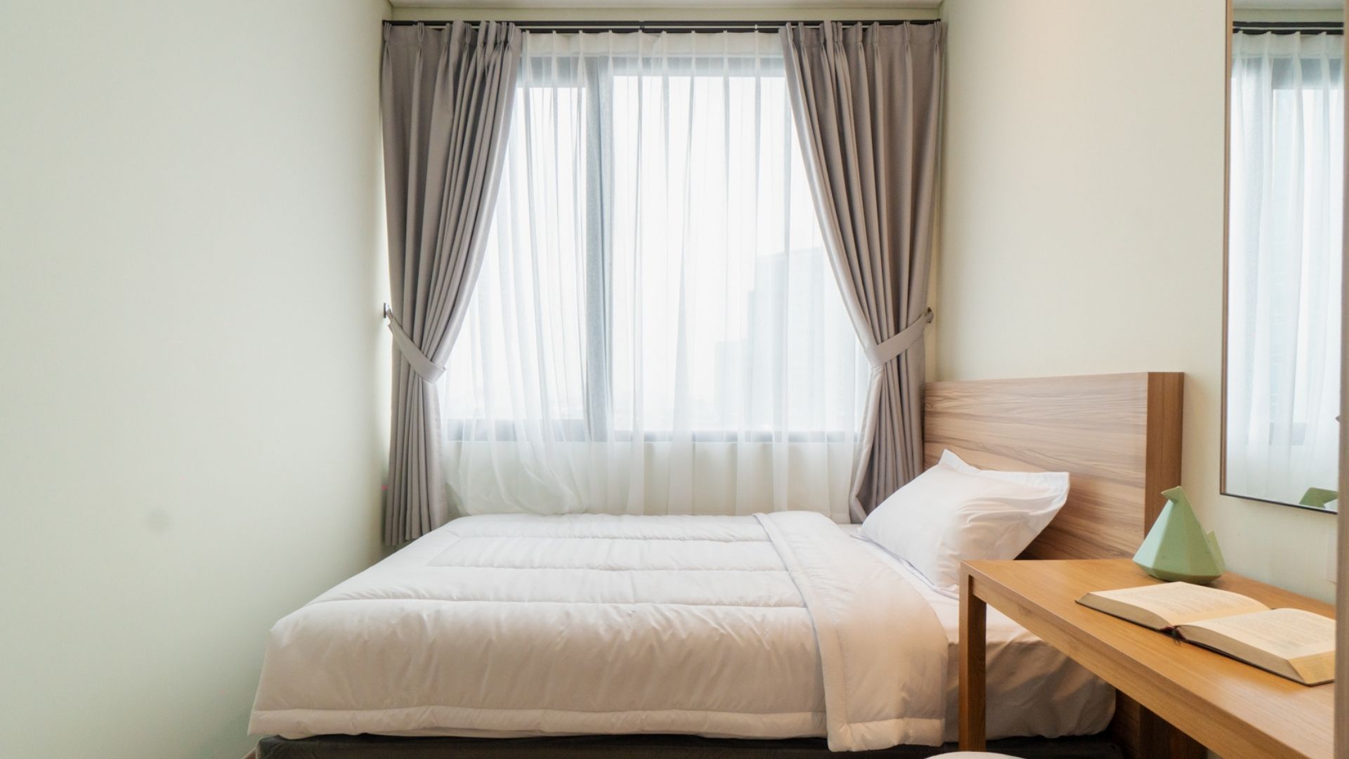 Samara Suites-3BR-Bedroom window