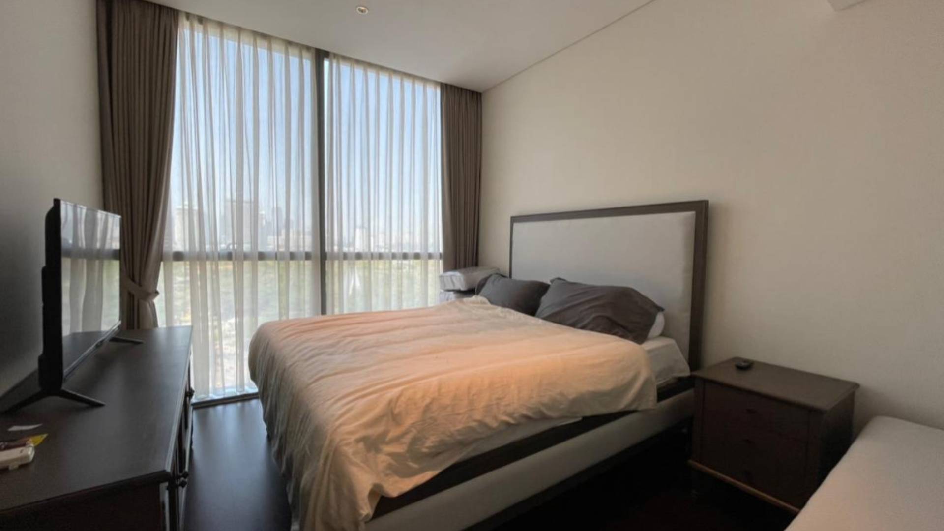 TOWERPRIVE-2BR-MASTER BEDROOM