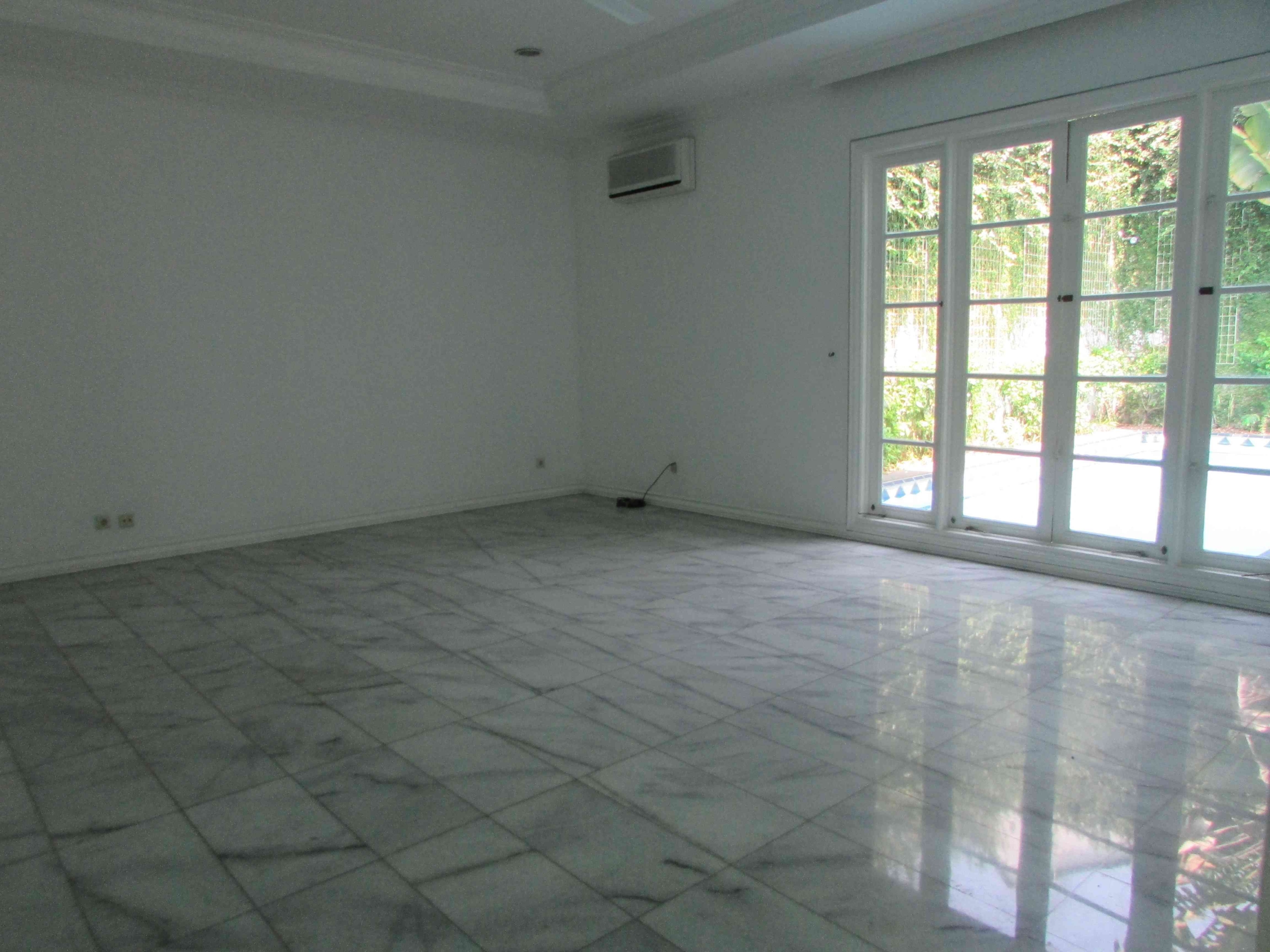 6963070f-5e44-43de-9c59-6c98280d422e