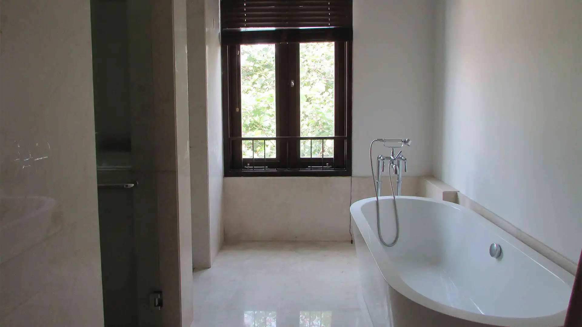 Atmaya Residence-4BR-Bathroom 3