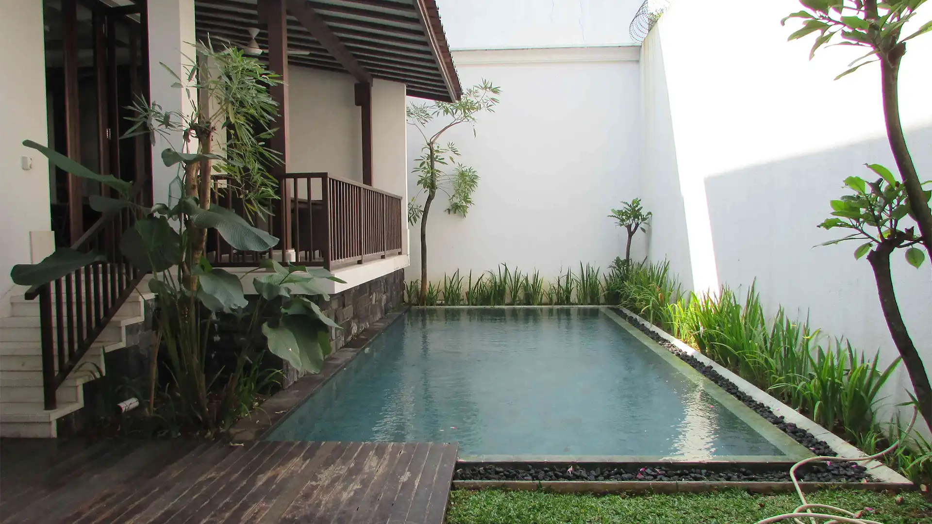 Atmaya Residence-4BR-Swimming Pool & Backyard