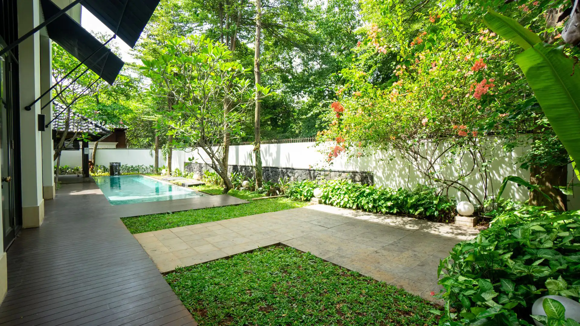 Atmaya Residence-5BR-Backyard