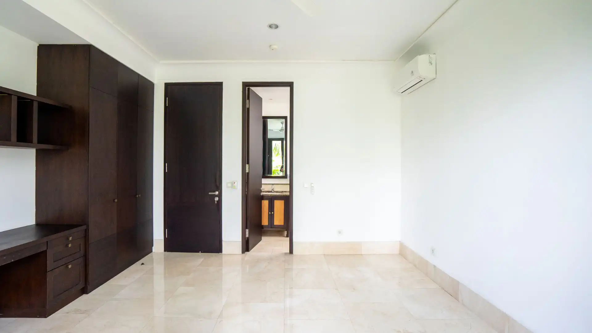 Atmaya Residence-5BR-Bedroom 2 Atmaya Residence-5BR-Bedroom 2