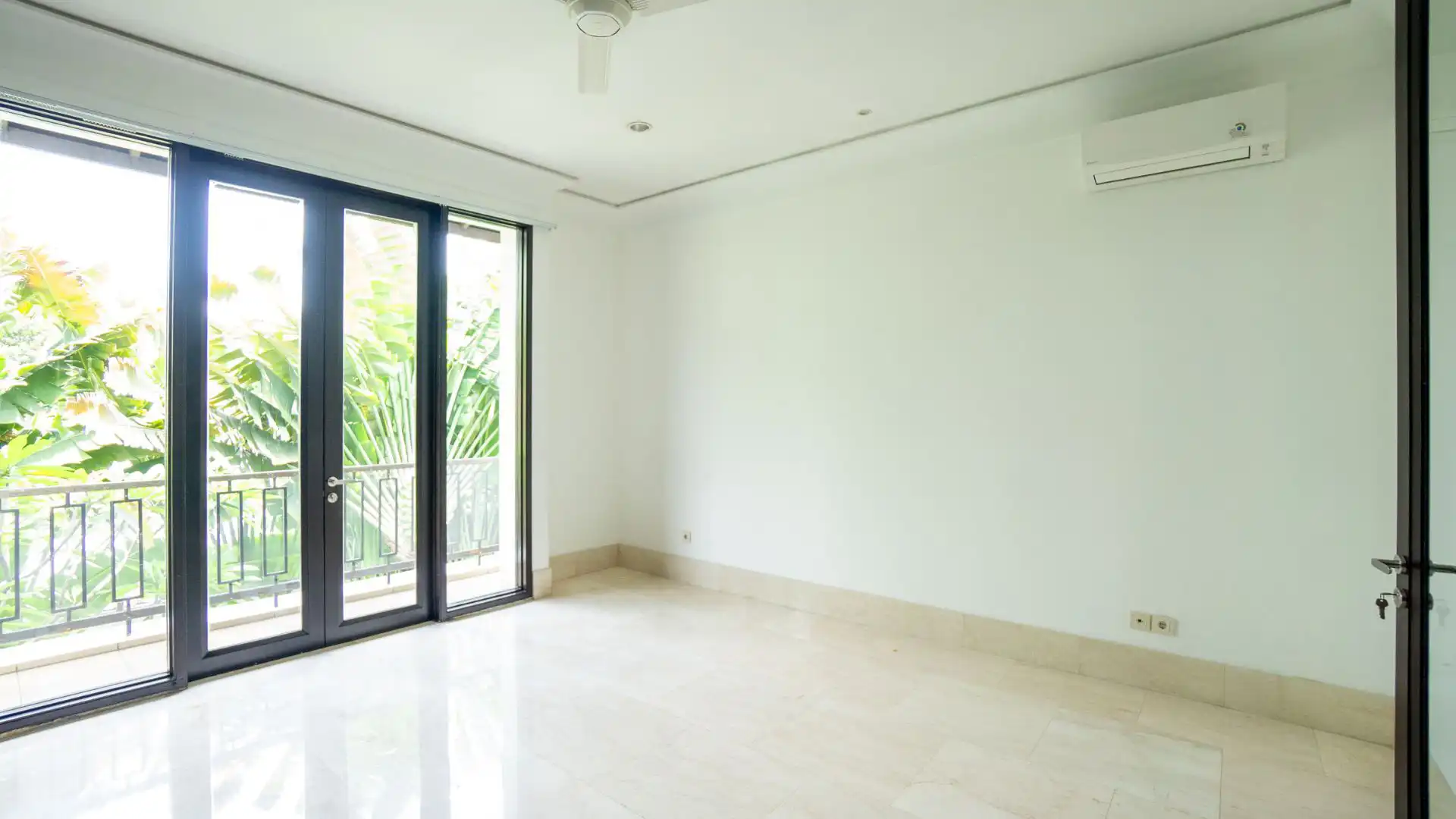 Atmaya Residence-5BR-Bedroom 3 Atmaya Residence-5BR-Bedroom 3