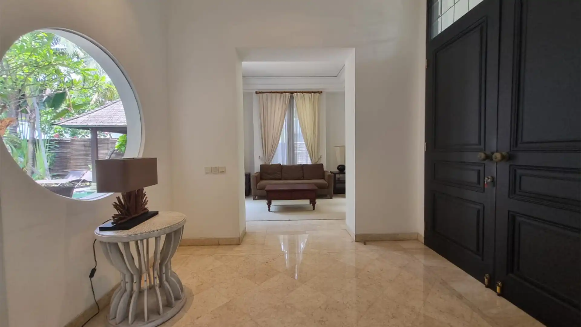 Atmaya Residence-5BR-Foyer Area