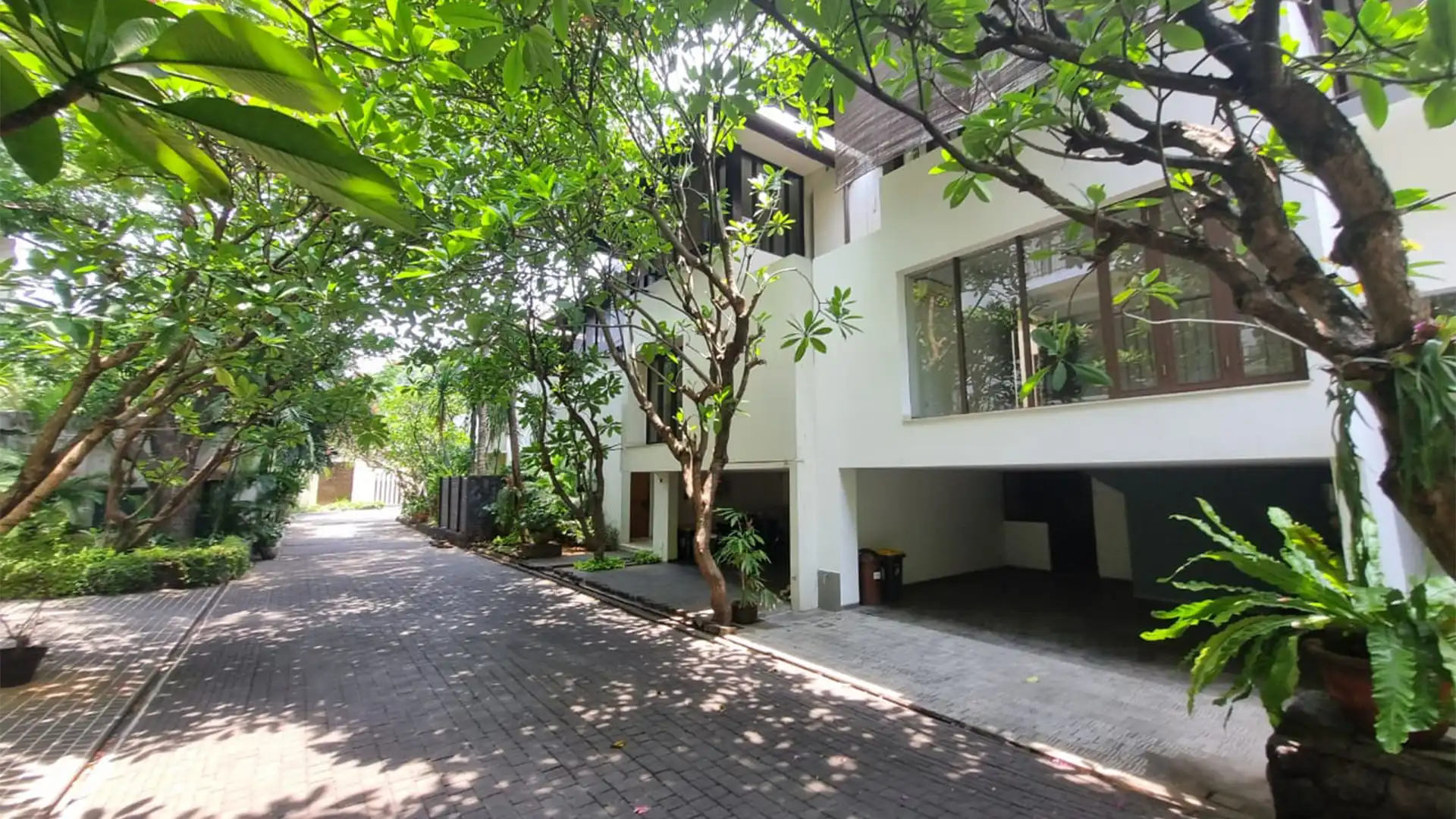 Atmaya residence Antasari-4BR-Exterior