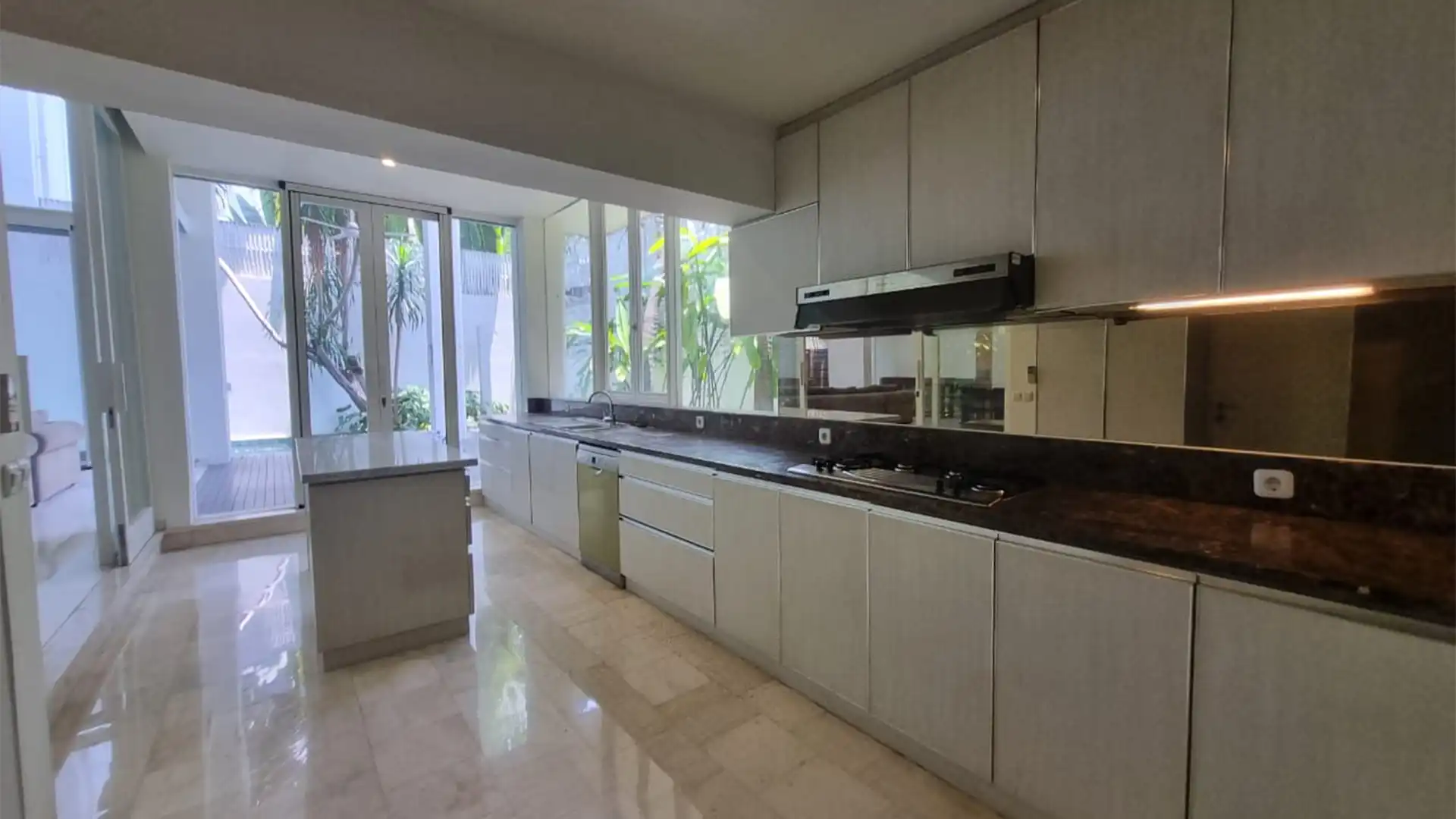 Atmaya residence Antasari-4BR-Kitchen 2