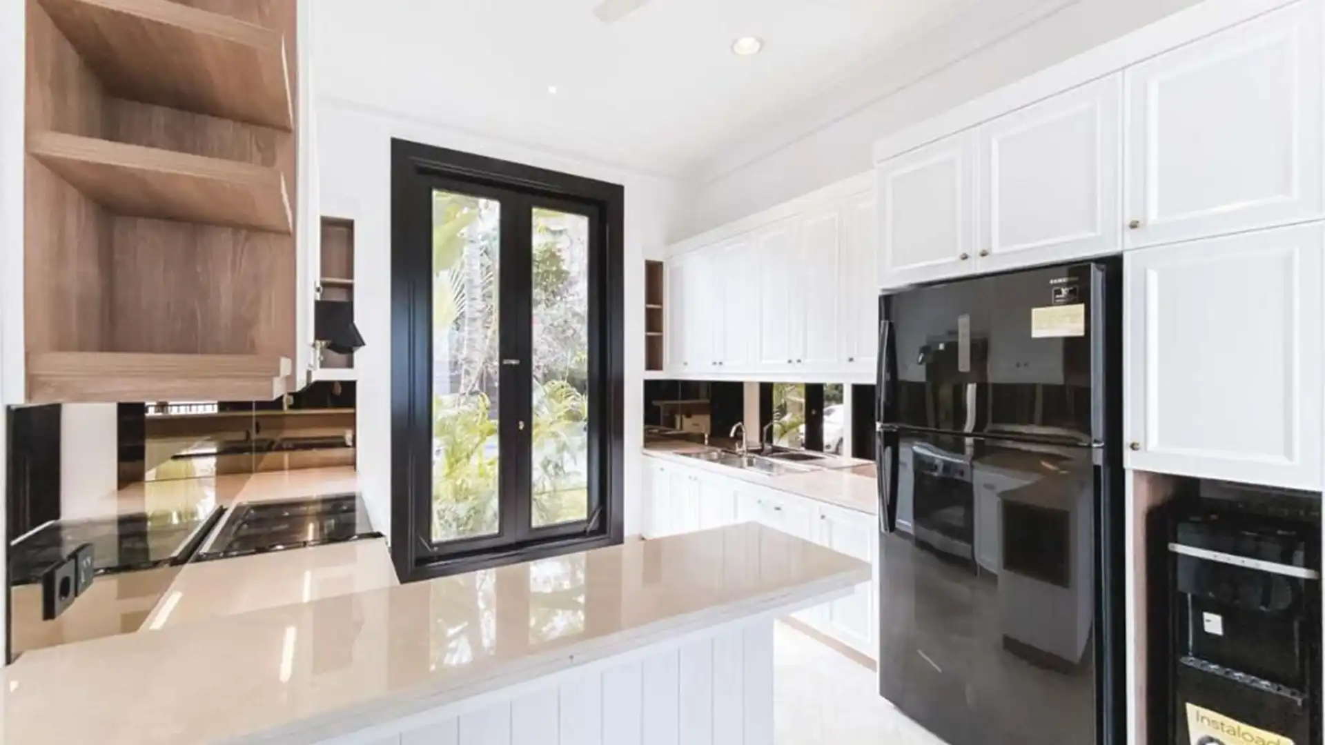 Atmaya residence Antasari-5BR- Kitchen