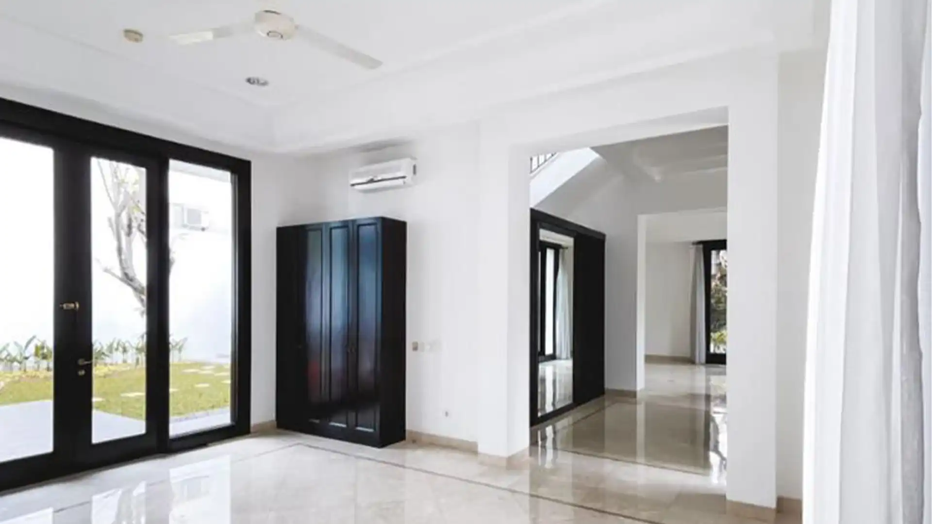 Atmaya residence Antasari-5BR- Living Room