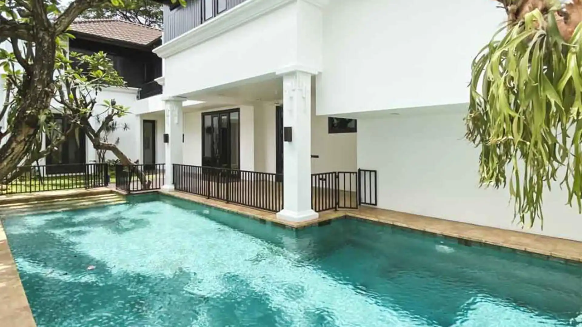 Atmaya residence Antasari-5BR- Swimming Pool