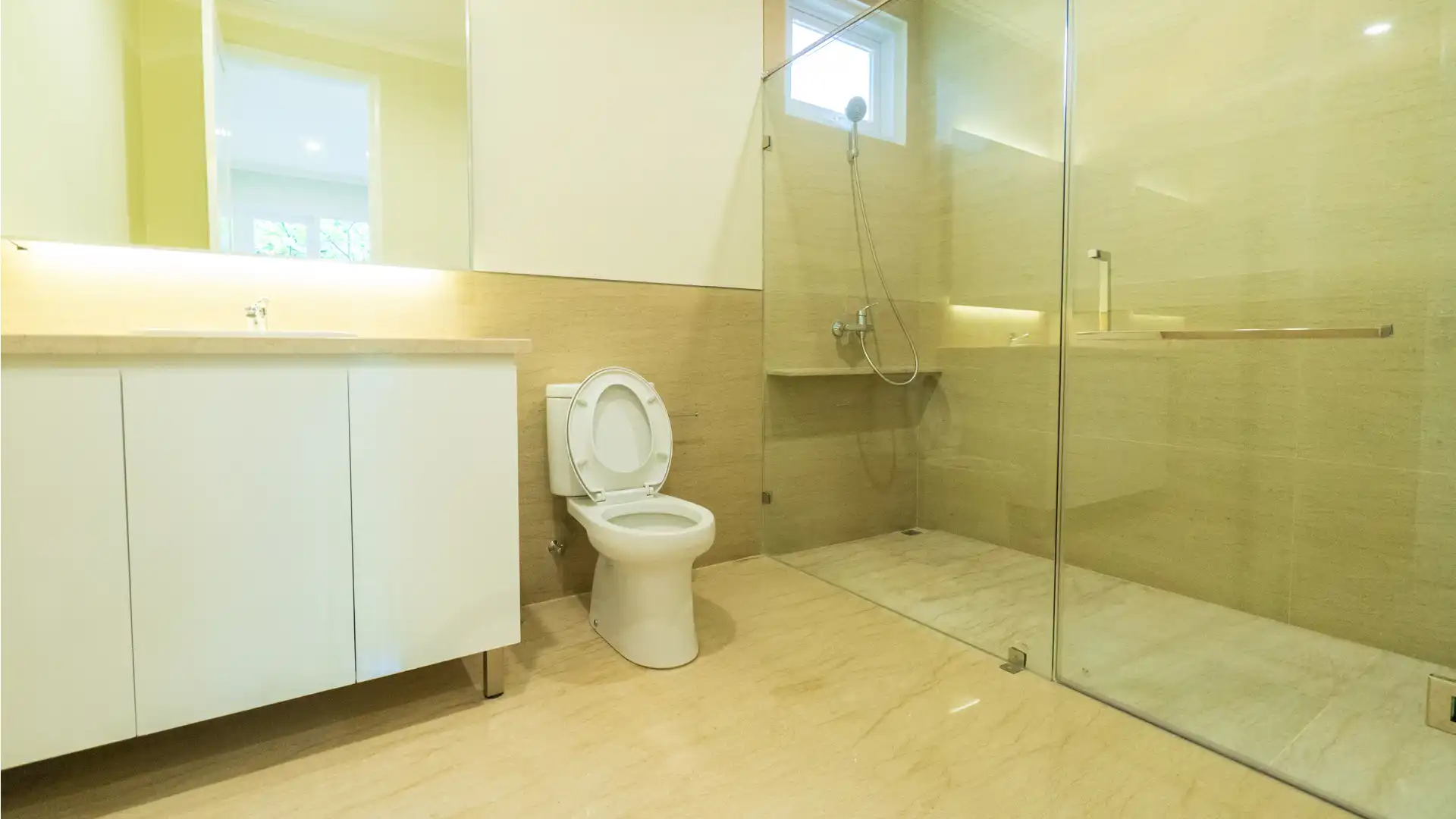 EP – B18 UNIT- BATHROOM 3 EP - B18 UNIT- BATHROOM 3