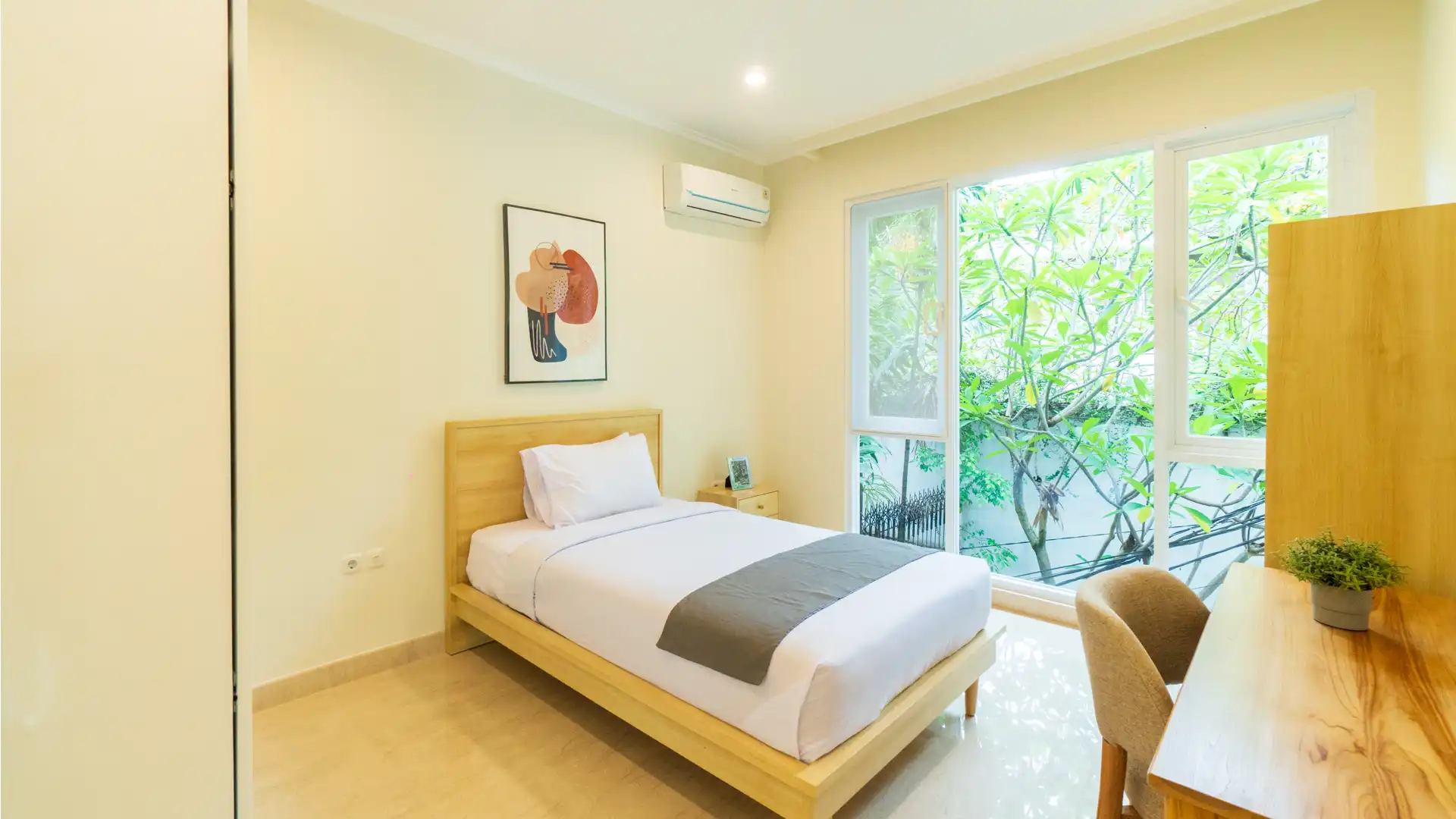 EP – B18 UNIT- THIRD BEDROOM EP - B18 UNIT- THIRD BEDROOM