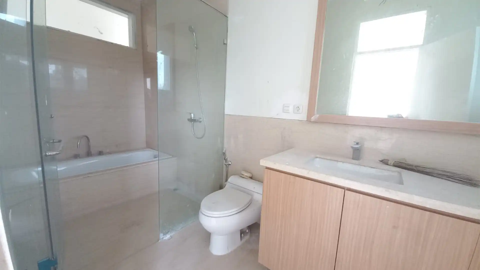 Executive Paradise-3BR-Bathroom Executive Paradise-3BR-Bathroom