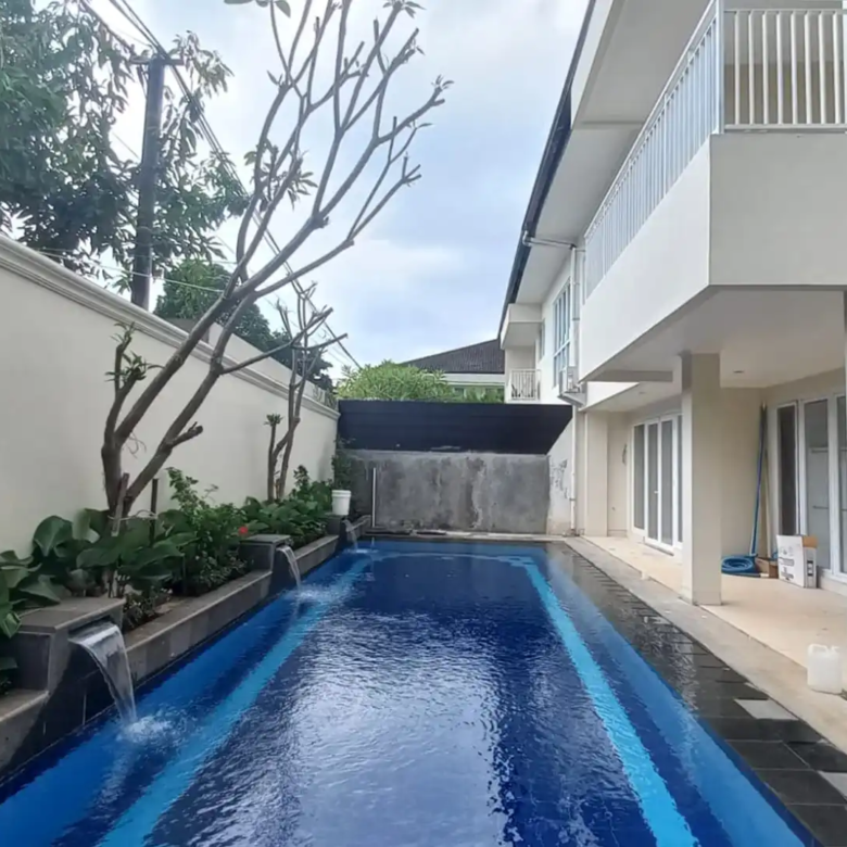 Executive Paradise-3BR-Swimming Pool