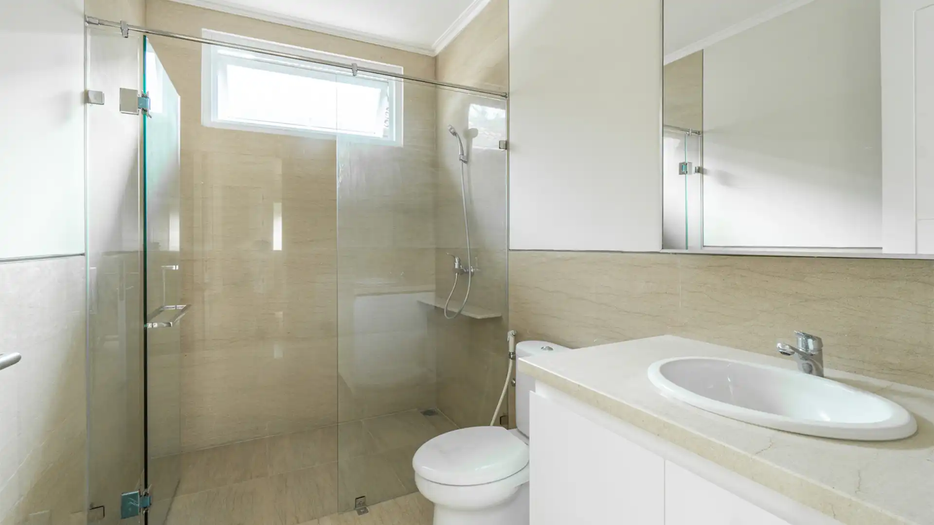 Executive Paradise-4BR-Bathroom 1 Executive Paradise-4BR-Bathroom 1