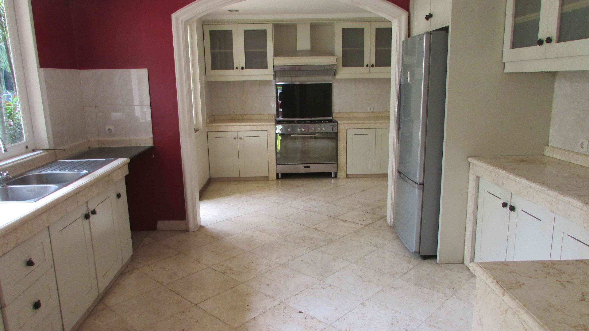 Executive Paradise-4BR- Kitchen