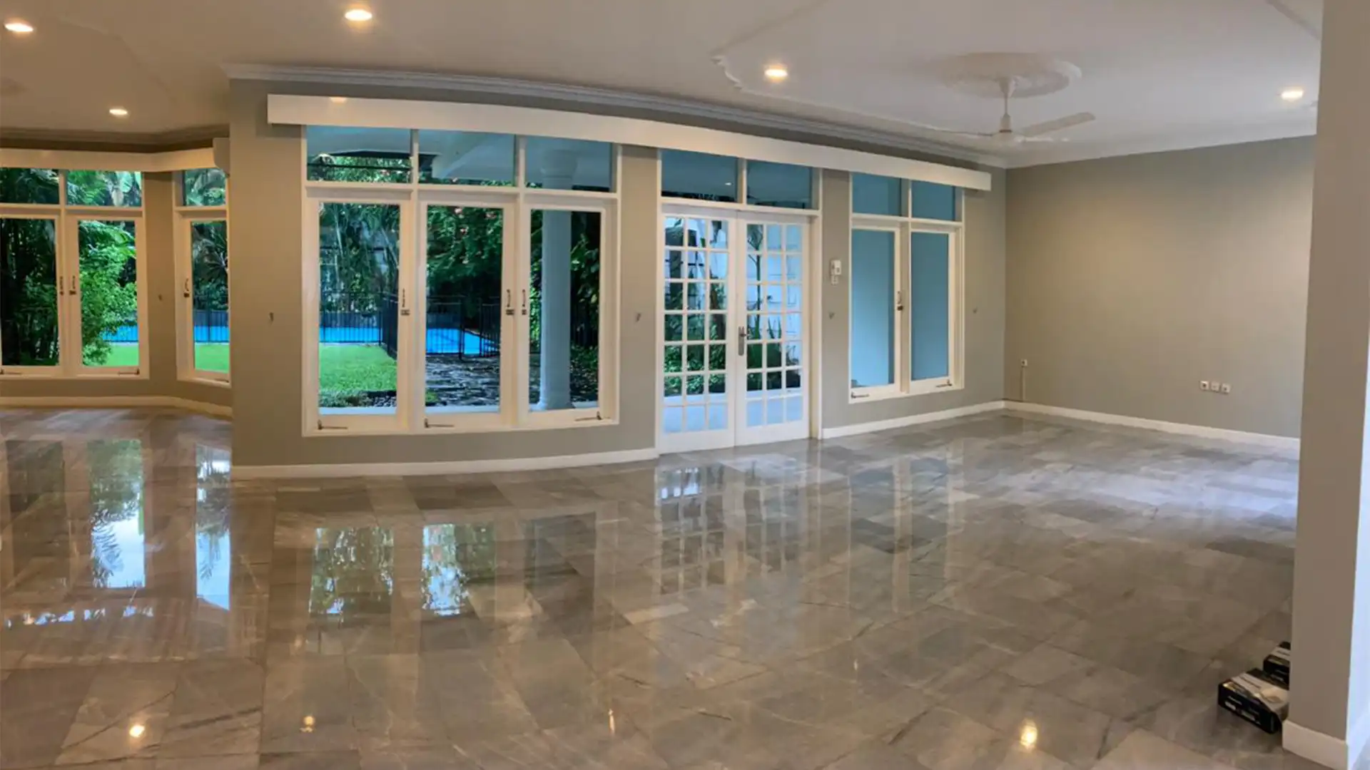 Executive Paradise-4BR-Living Room 1