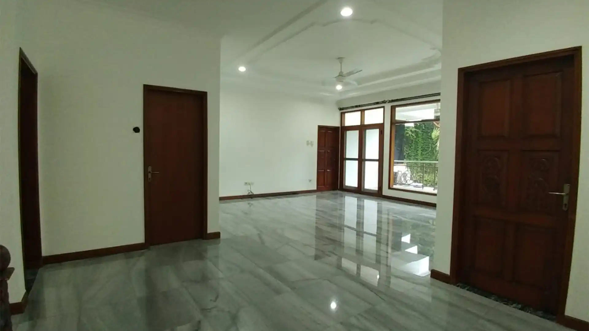 Executive Paradise-4BR-Living Room Executive Paradise-4BR-Living Room