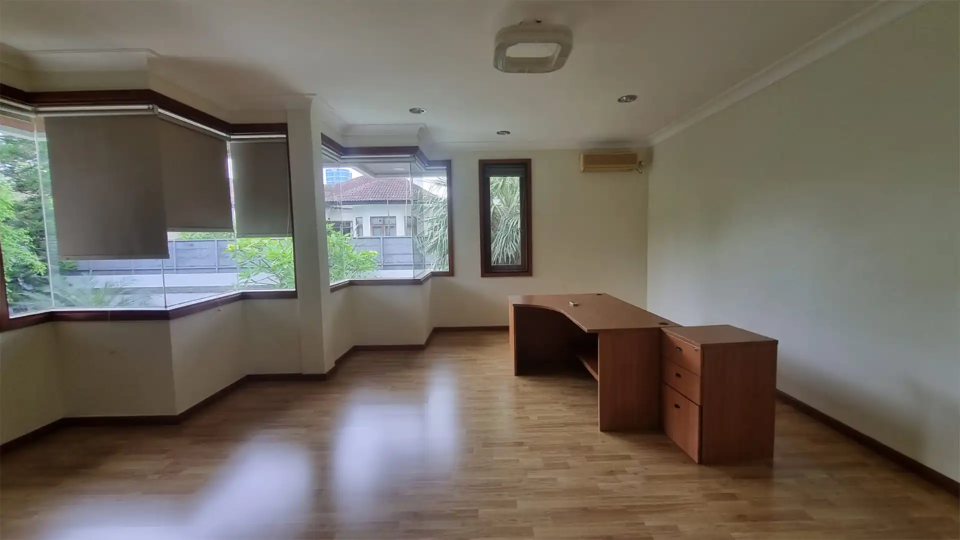 Executive Paradise-4BR-Study Room Executive Paradise-4BR-Study Room