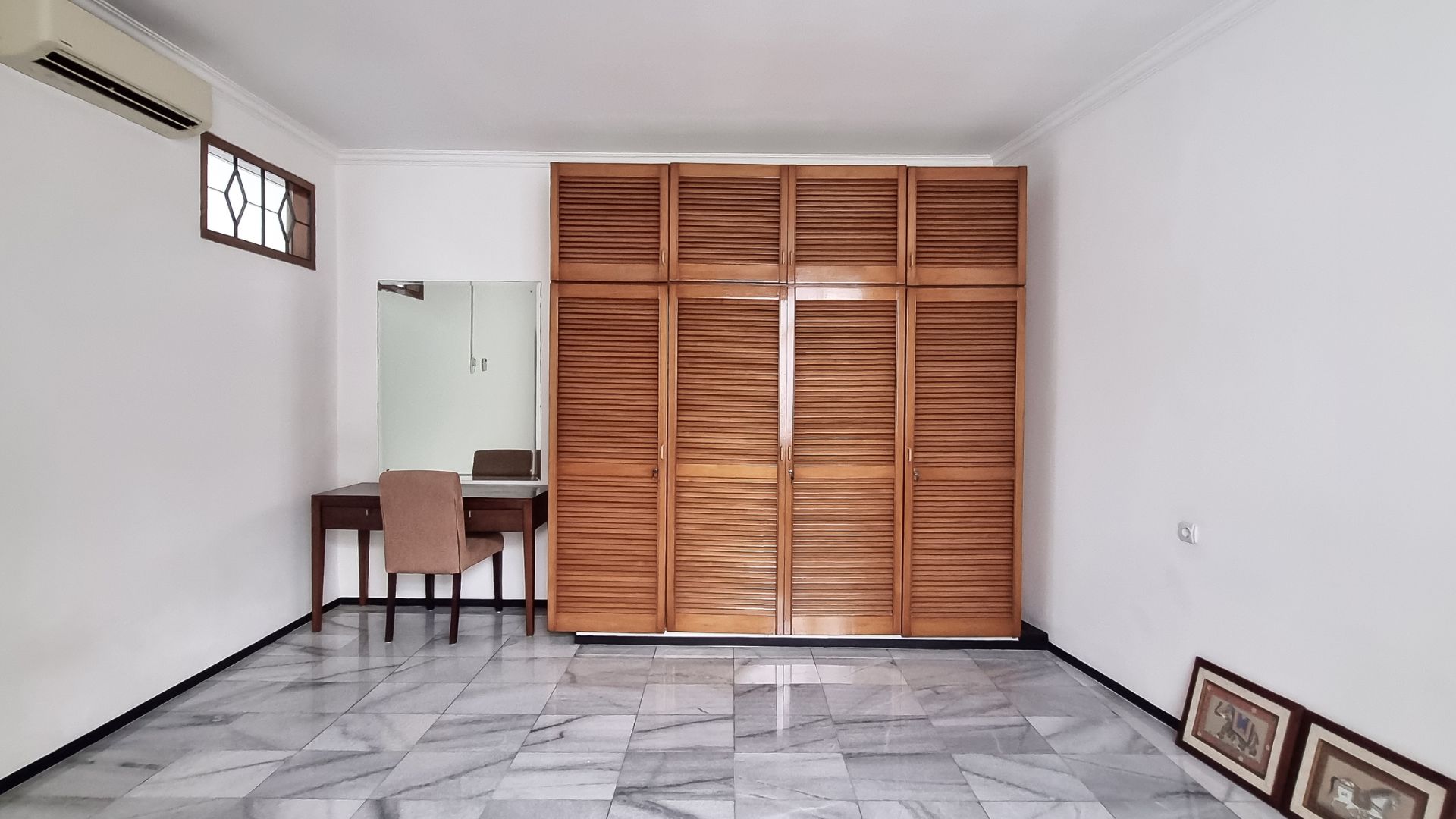 Executive Paradise-4BR-Study Room