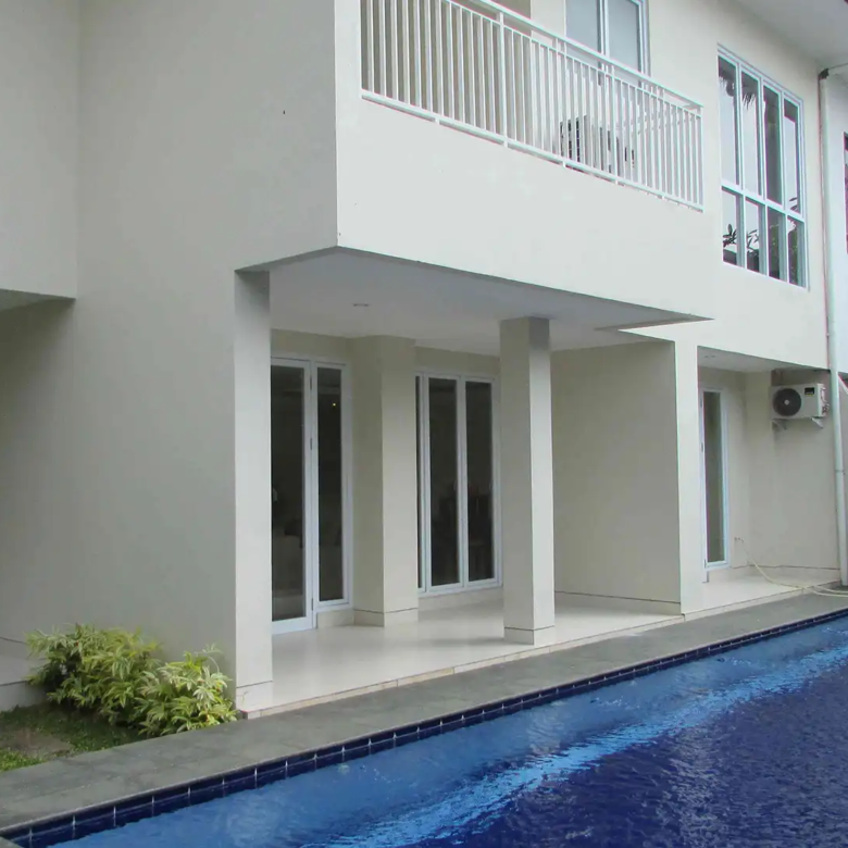 Executive Paradise-4BR-Swimming Pool