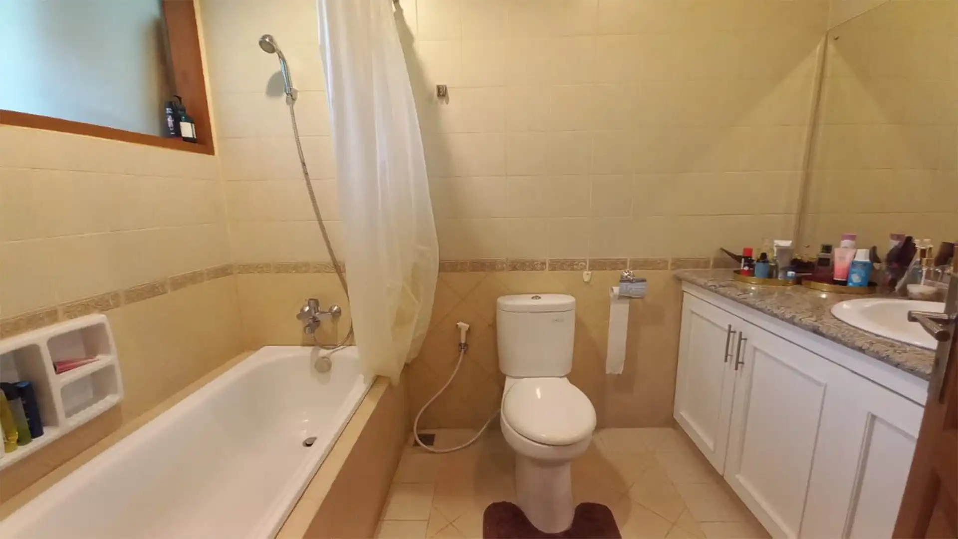 Executive Paradise-5BR-Bathroom Executive Paradise-5BR-Bathroom