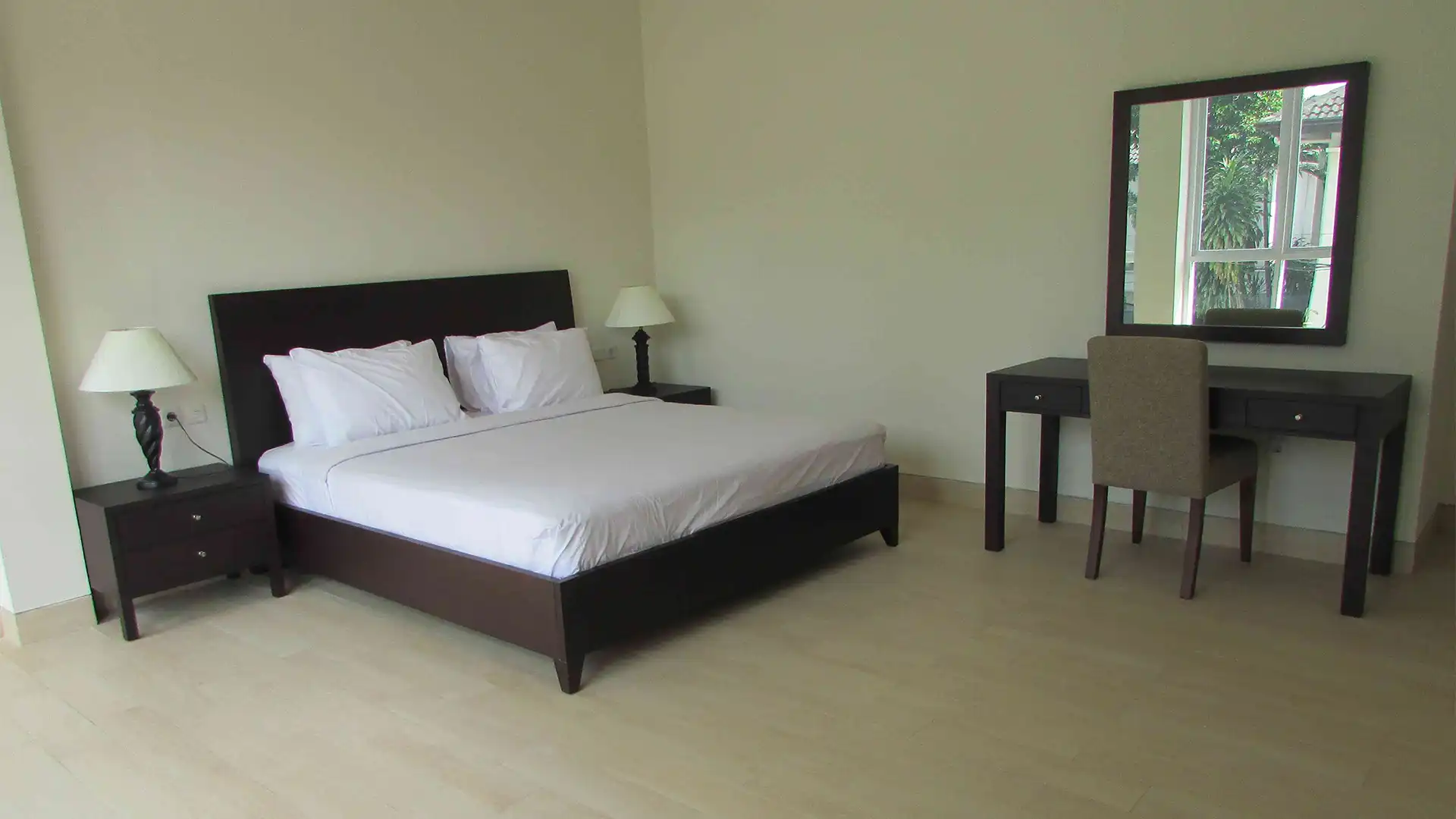 Executive Paradise-5BR- Bedroom