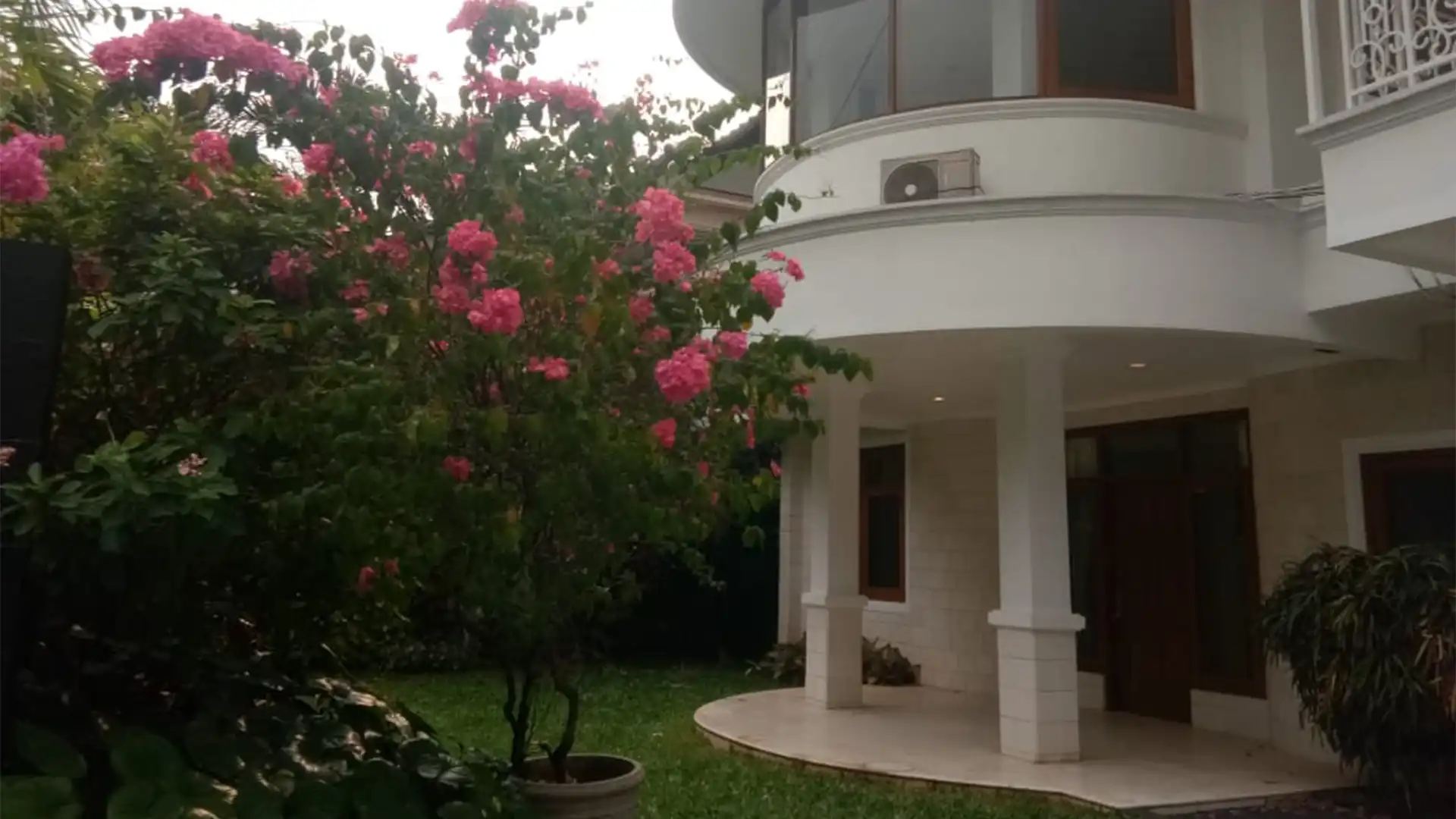 Executive Paradise-5BR-Exterior Executive Paradise-5BR-Exterior