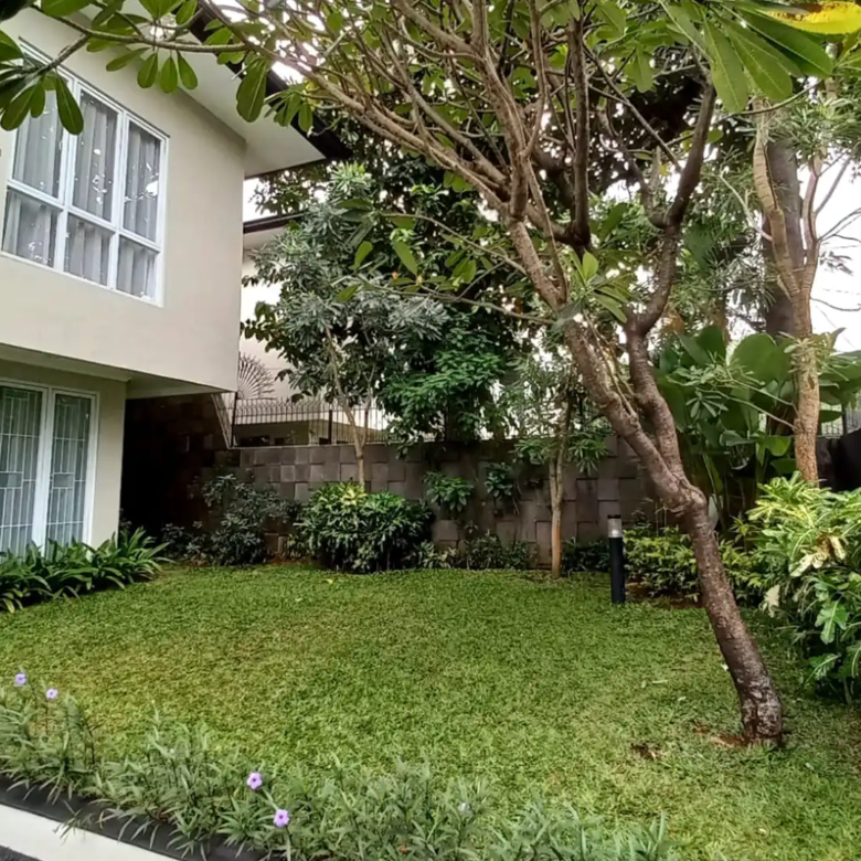 Executive Paradise-5BR- Garden