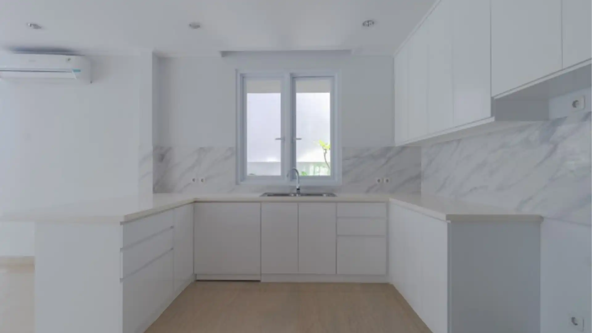 Executive Paradise-5BR-Kitchen Executive Paradise-5BR-Kitchen