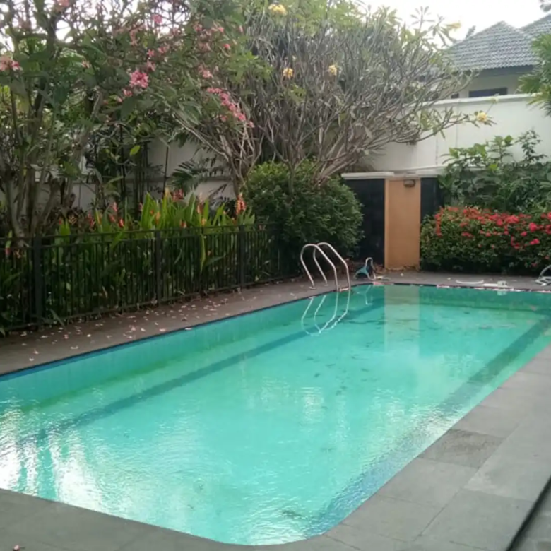 Executive Paradise-5BR- Swimming Pool