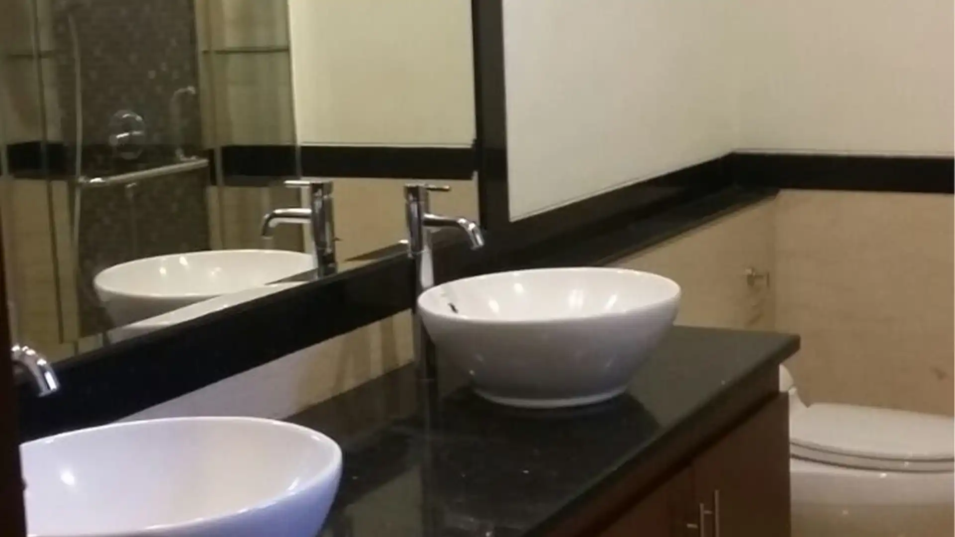 Executive Paradise–Bathroom Executive Paradise-Bathroom