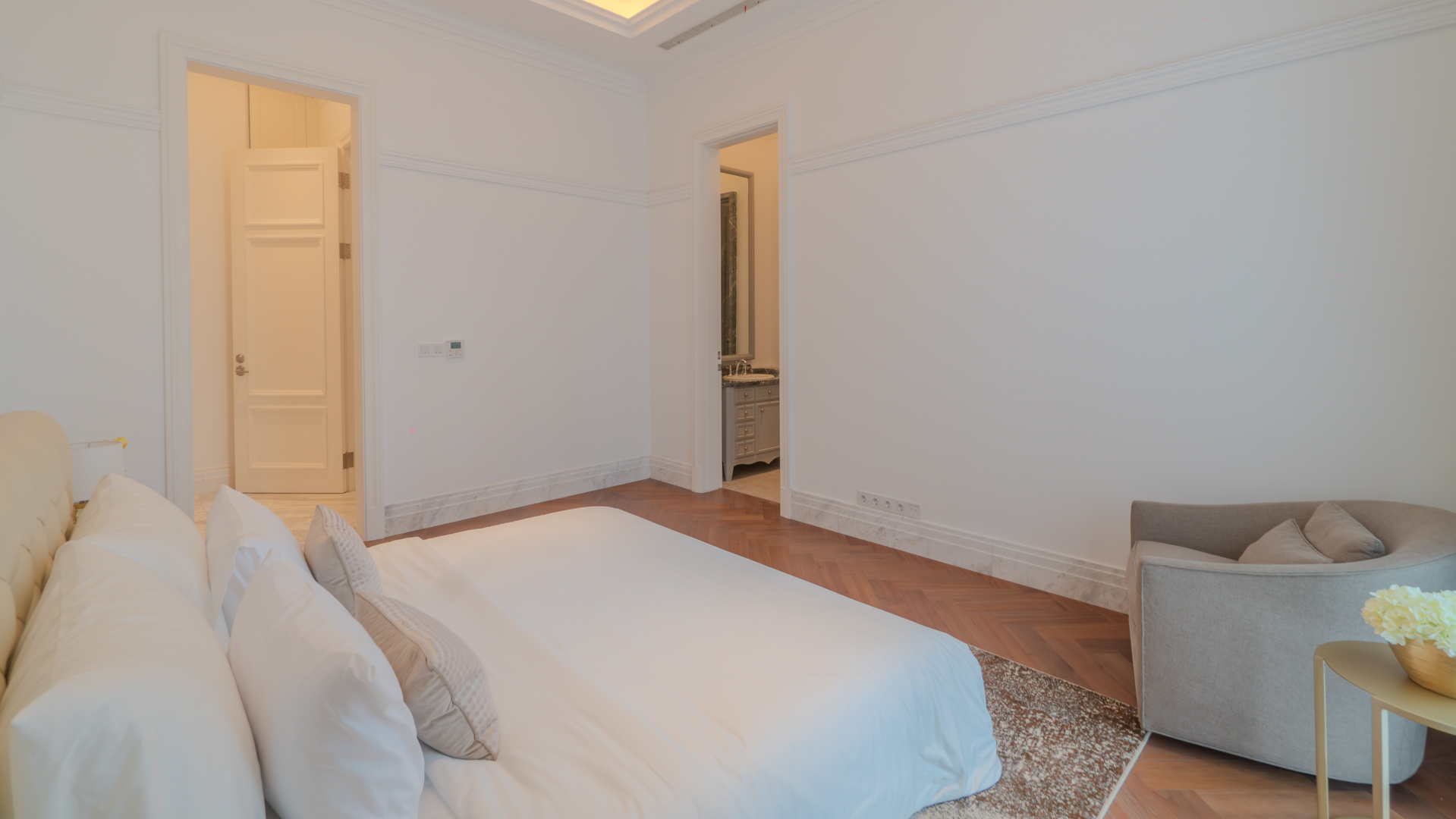 LEPARC-MANSION UNIT-BEDROOM 1.3