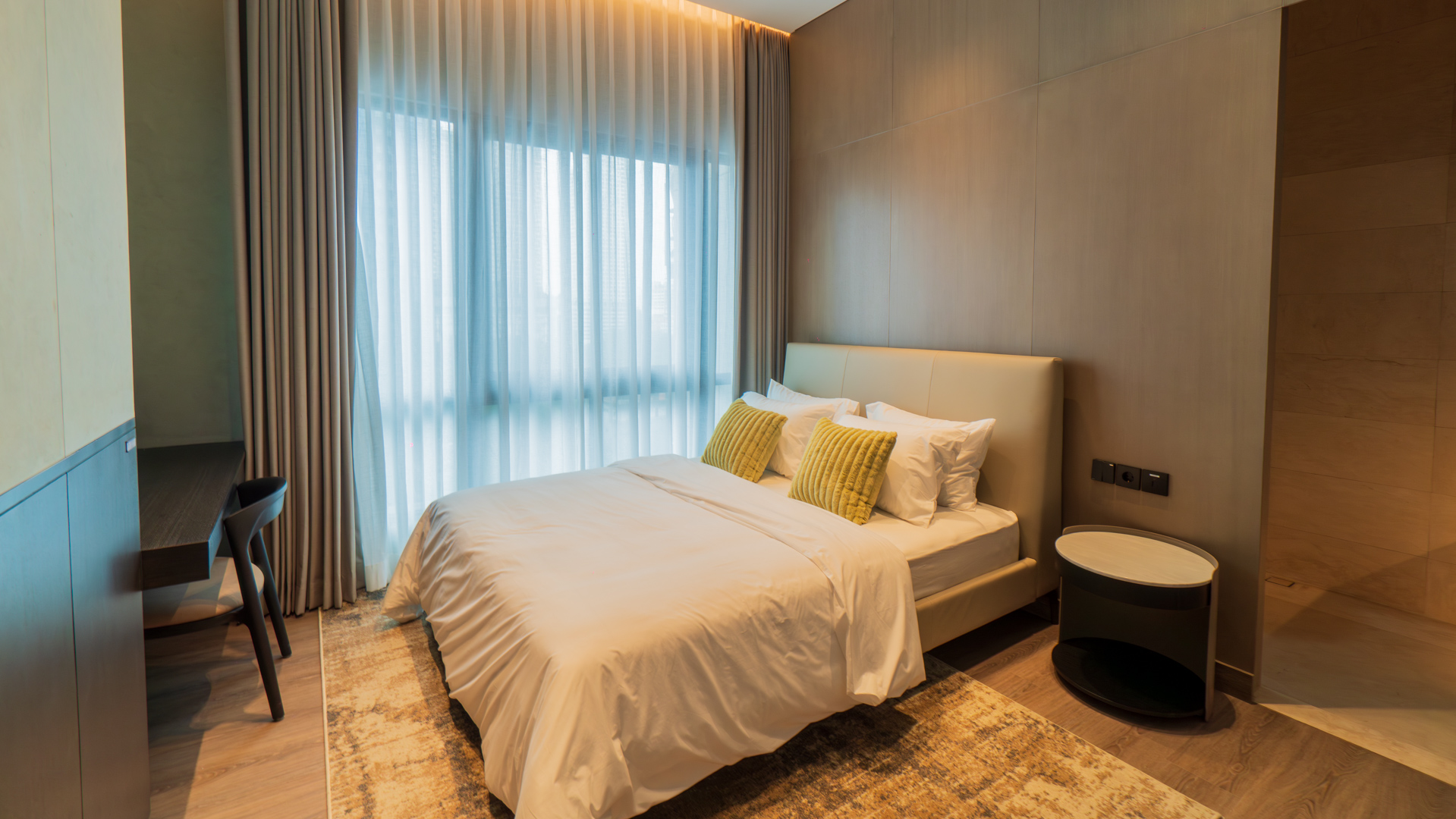 LEPARC-TOWNHOUSE UNIT-BEDROOM