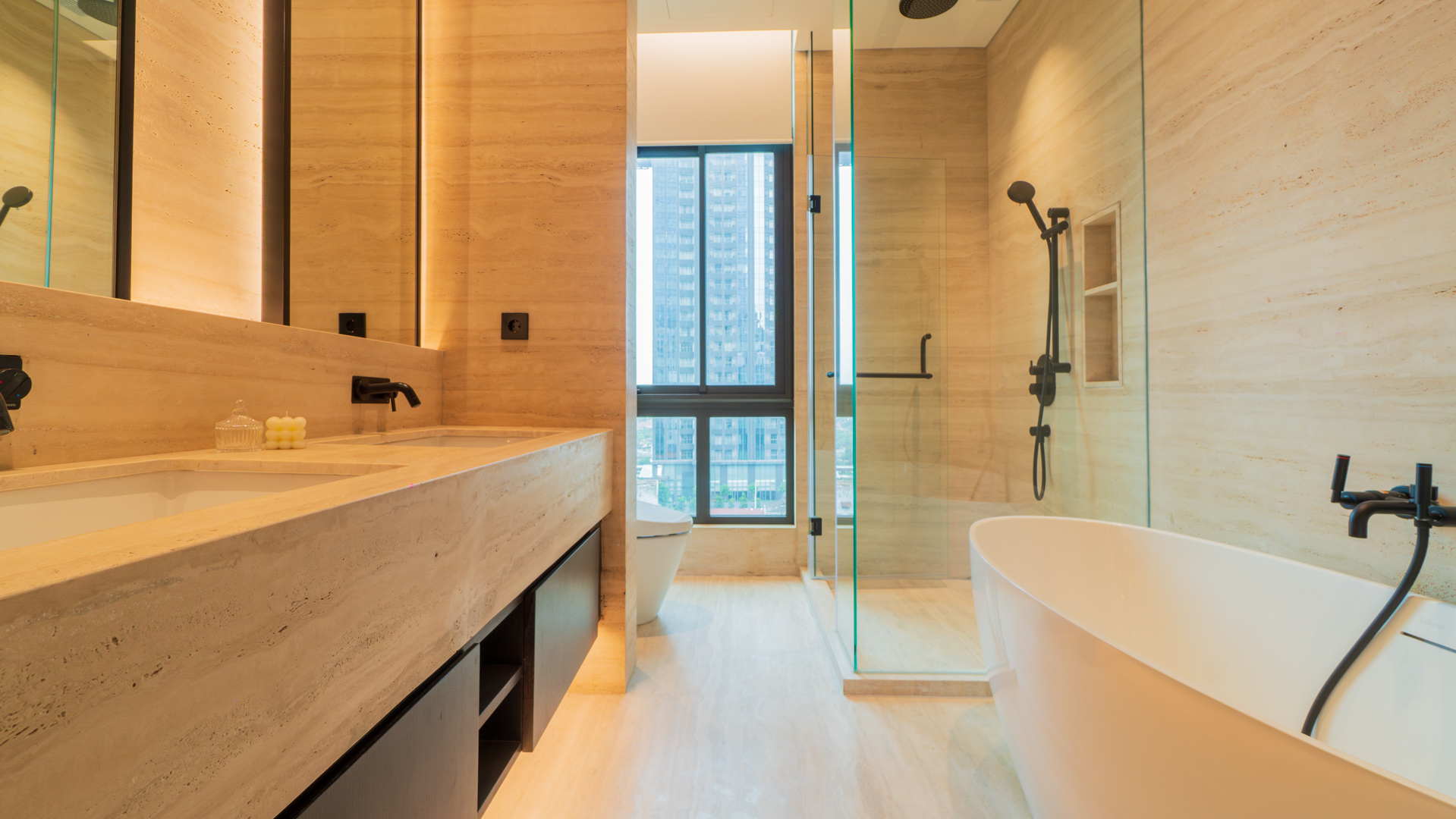 LEPARC-TOWNHOUSE UNIT-FIRST BATHROOM