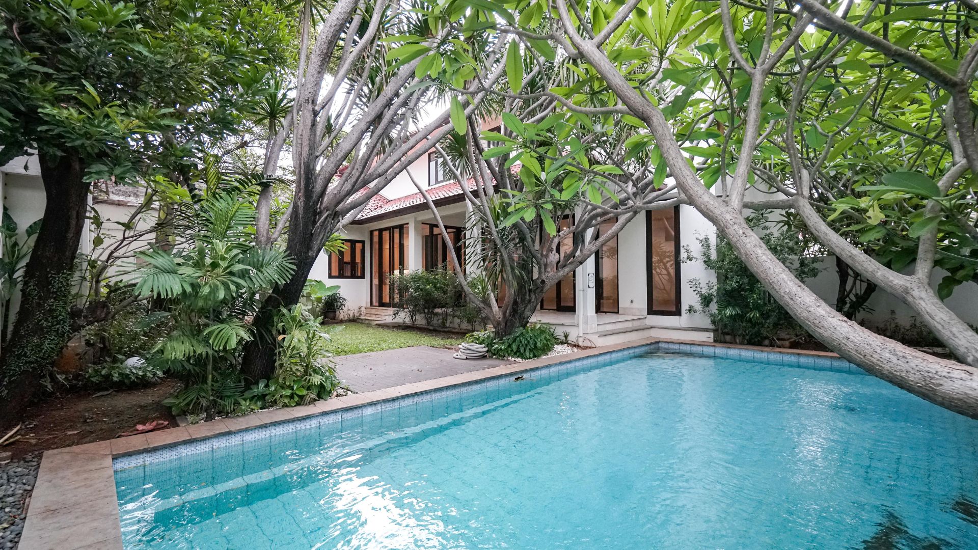 PALM MANSION BUNGUR – 4BR – Private Pool 2 PALM MANSION BUNGUR - 4BR - Private Pool 2