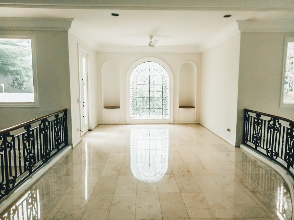 PEJATEN BARAT NO5 – 5BR – CHILLING AREA SECOND FLOOR